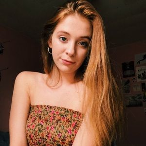 Meet your Posher, Alayna